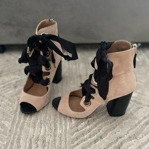 Women’s Sz 36 Pollice Lee Italia Suede/Leather Peep Toe Bootie